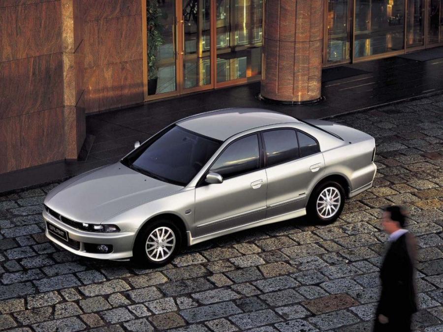  Mitsubishi Galant 1996 года  (фото 10 из 10)